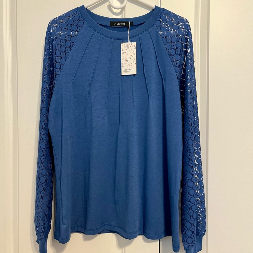 Automet Royal Blue Lace Sleeve Blouse